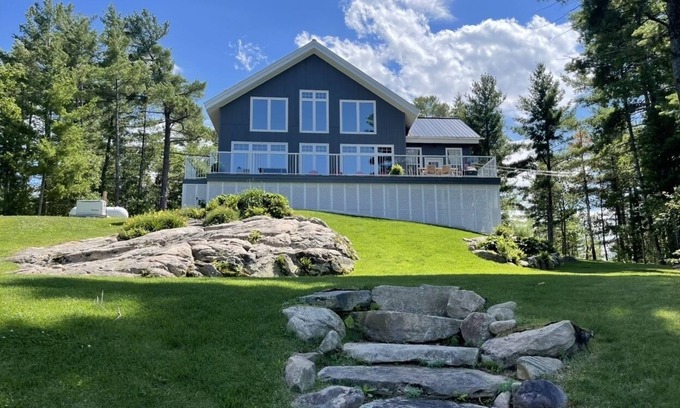 Killaloe Cottage | Round Lake Cottage