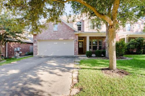 Brushy Creek House | Round Rock Family Retreat 4BR 3BA Close to Shopping and Attractions Sleeps 10