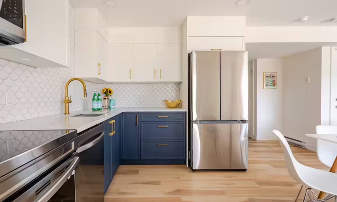 Colwood House | Royal Bay Vista: Coastal Living