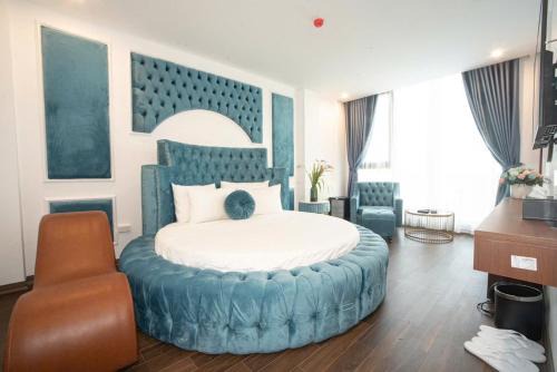 Quoc Oai Hotel | Royal Boutique Hotel