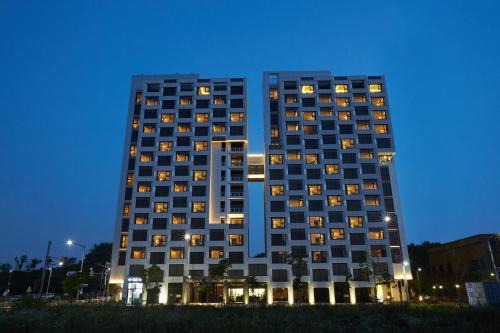 Yeongjong-dong Hotel | Royal Emporium Incheon Airport