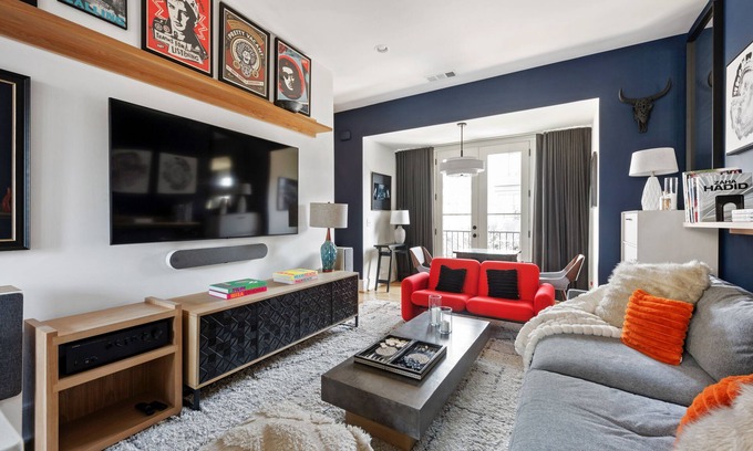 Summerhill House | Royal Hedge by Minty Living