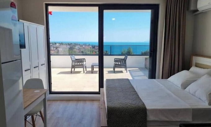 Antalya City Centre Apartment | Royal Homes 501