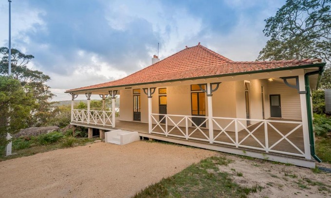 Audley House | Royal National Park Cottages