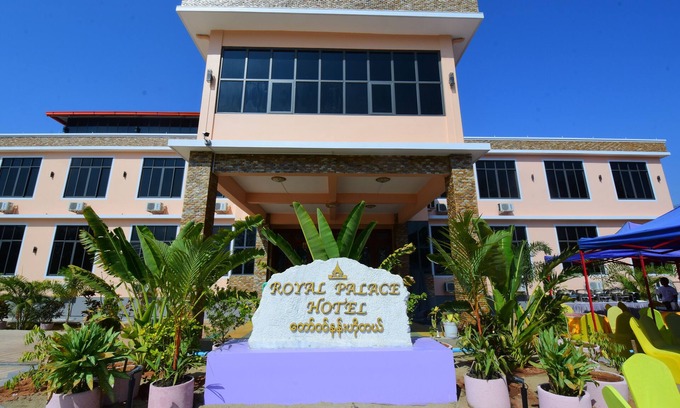Magway Region Hotel | Royal Palace Hotel - Magway