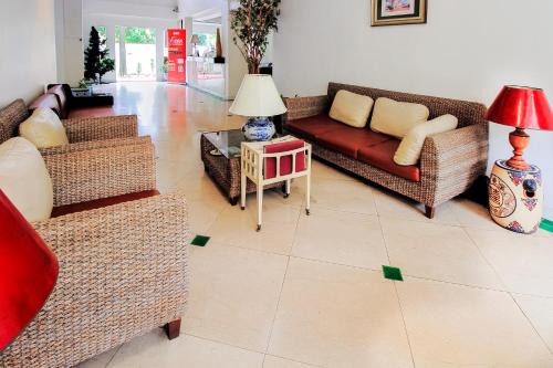 Ramkhamhaeng Hotel | Royal Pimand Hotel