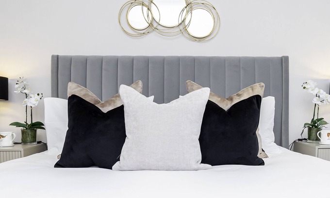 Windsor Apartment | Royal Windsor Suite - Luxury design - Central location - 6 min walk to Castle