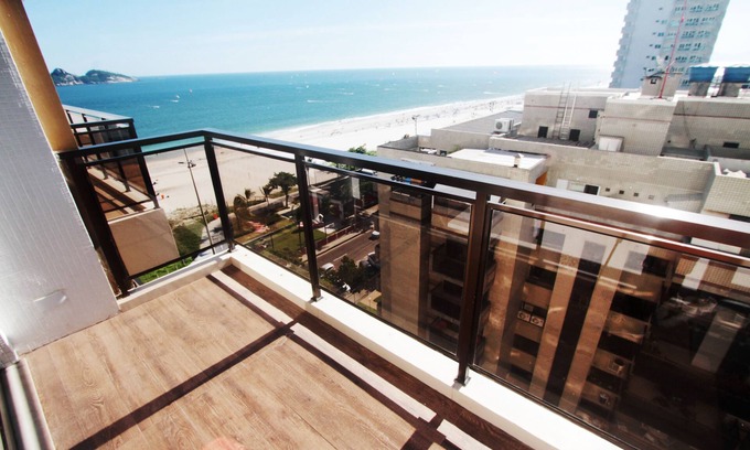 Barra da Tijuca Apartment | Rudder bar Ocean View