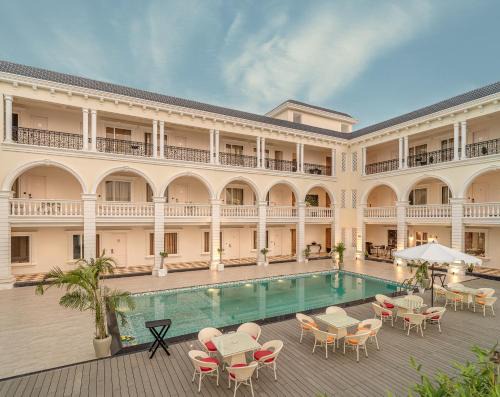 Sitapur Resort | Rudra Imperial Resort