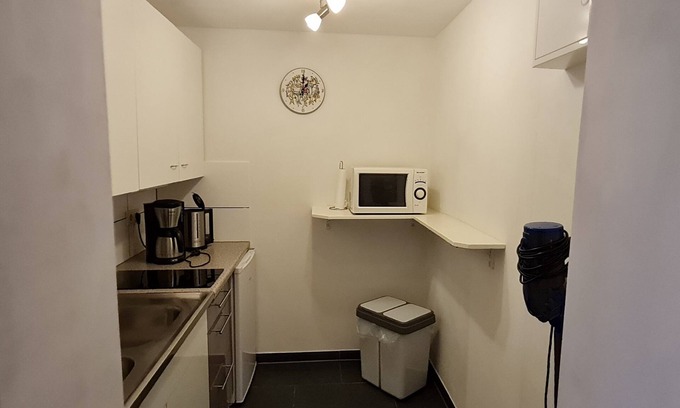 Putlitz Apartment | Ruhig Gelegenes Ferien-appartement mit Separatem Zugang auf Grünem Grundstück