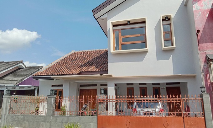 Cilimus House | Rumah Disewakan Lubna Home Page 76