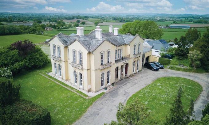 Long Barn House | Rumwell Park - 8 Bedroom Manor House - Taunton