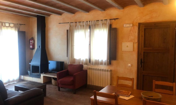 Tavertet Cottage | Rural apartment L'Alzina for 4 people
