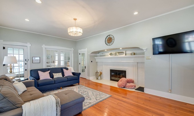 Biggsville House | Rural Biggsville Vacation Rental w/Porch