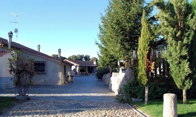 Martiherrero Cottage | Rural Complex: Casas de Bermudillo: 30 pax, exclusive space.