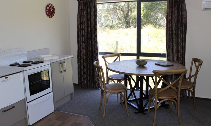 Tuamarina Villa | Rural cottage