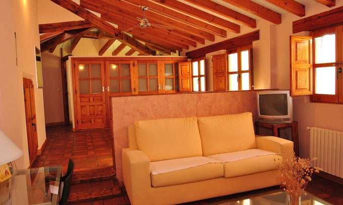Belmonte de Tajo House | RURAL HOTEL -POSADA RESTAURANTE