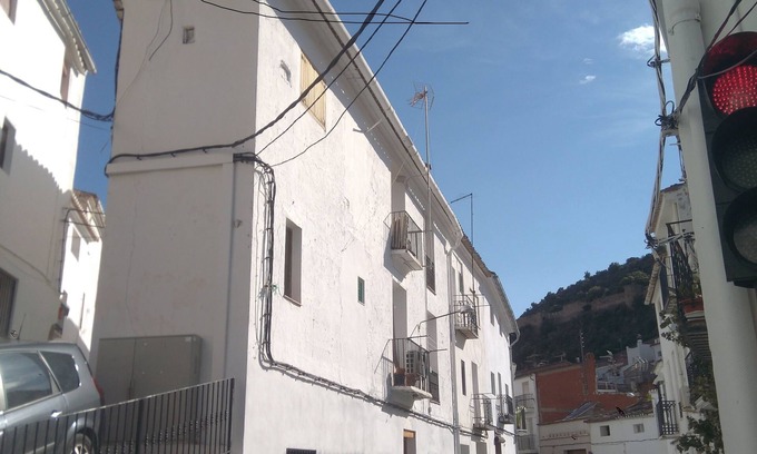 Chulilla House | RURAL HOUSE LA TIA ROSA