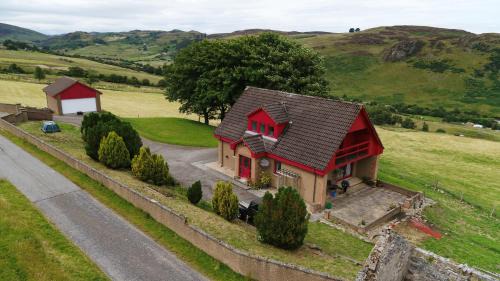 Rogart Villa | Rural retreat in the Highlands with spectacular views