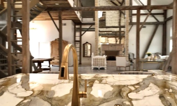 Fayetteville House | Rustic Barn Converted to 5 bedroom home and Event Center in Round Top, TX