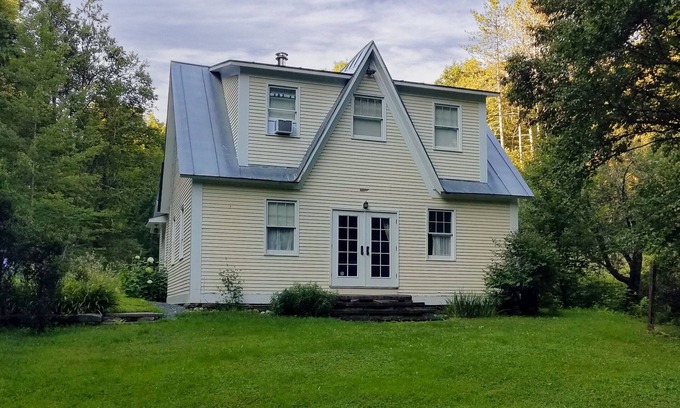 Barnard House | Rustic dog-friendly home near Woodstock & skiing with views of Barnard Brook