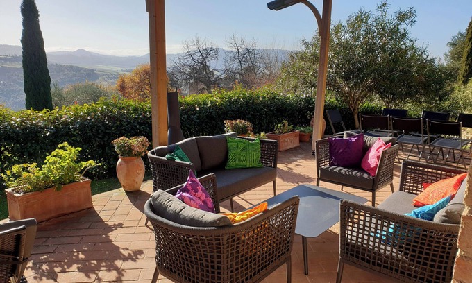 Gambassi Terme House | Rustic farmhouse with great views surrounded by nature