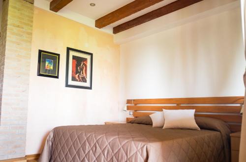 Montechiarugolo House | Rustic Parma Retreat