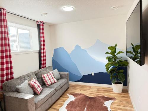 Southeast Calgary Apartment | Rustic Rocky Retreat