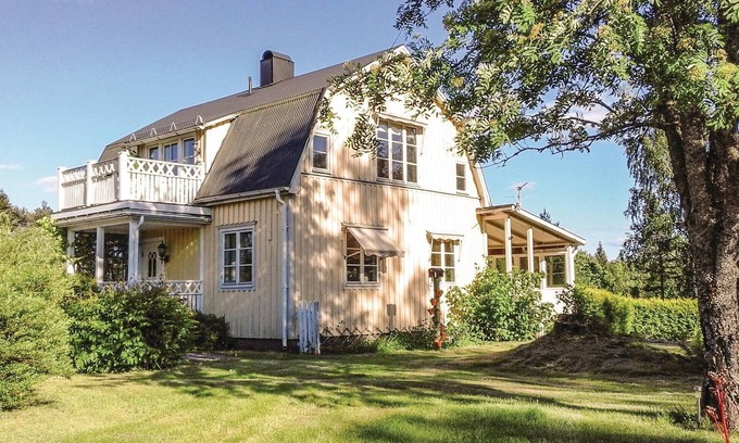 Lakene House | Rustic wooden house with large garden surrounded by light birch forest and meadows.