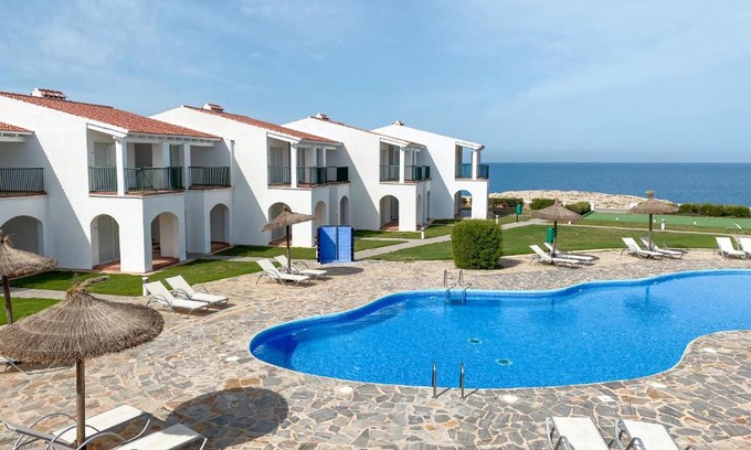 Cales Piques Hotel | RVHotels Sea Club Menorca