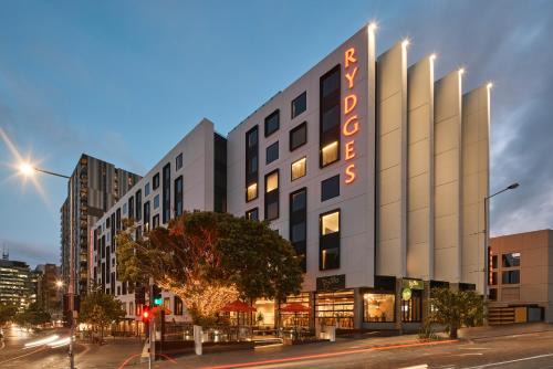 Bowen Hills Hotel | Rydges Fortitude Valley
