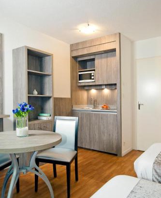 Reims Apartment | Séjours & Affaires Reims Clairmarais