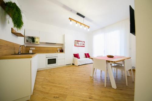Lido Apartment | S'Arena Lughente Deluxe Apartment