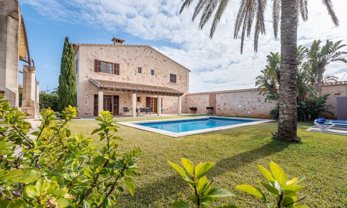 Es Llombards Villa | Sa Bassa des Castellet - Es Llombards
