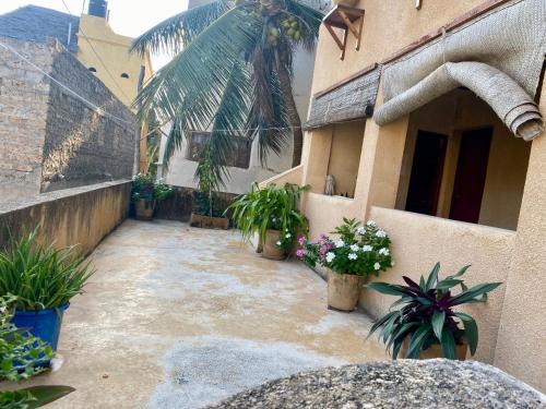Shela Apartment | Sai Shanti House