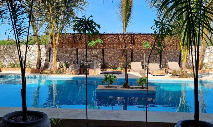 Matemwe Hotel | Salama & Mbuyuni Bungalows