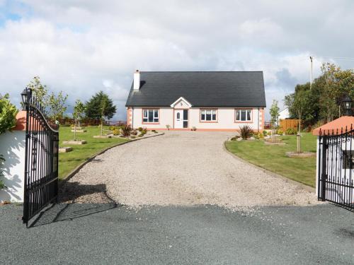 Donegal House | Sallywood House