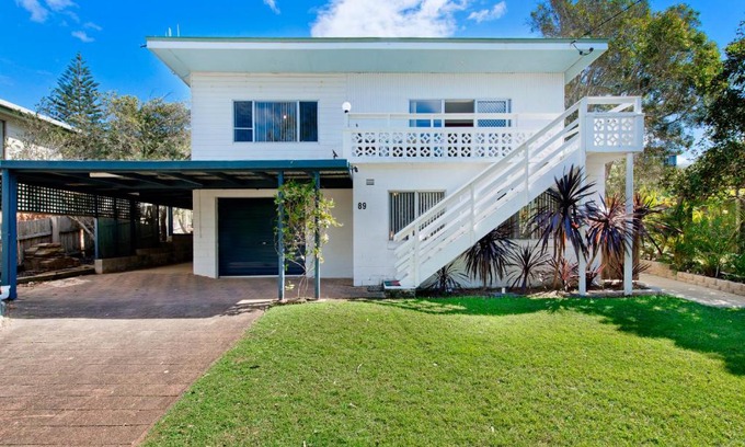 Lake Cathie House | Salt Breeze