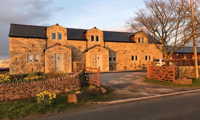 Sutton-in-Craven House | Salt Pot Cottage