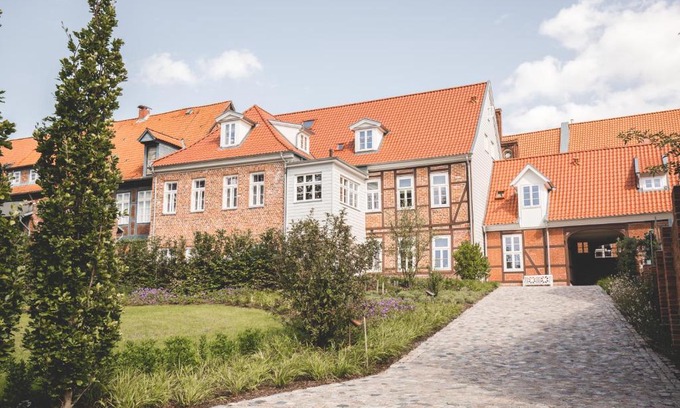 Altstadt Apartment | Saltbloom Apartments