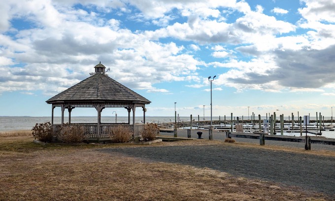 Saybrook Manor House | Saltwater Gospel-Indian Town, Old Saybrook CT