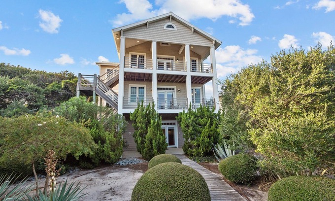 Topsail Beach Condo | Salty Paws at Golden Pointe #143 - Incredible Ocean Views, Dog friendly!