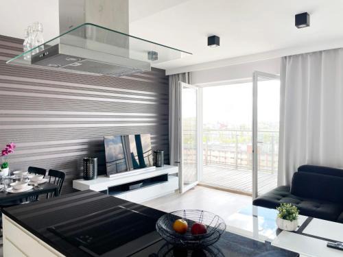 Przymorze Apartment | SAN APARTMENT 16th floor