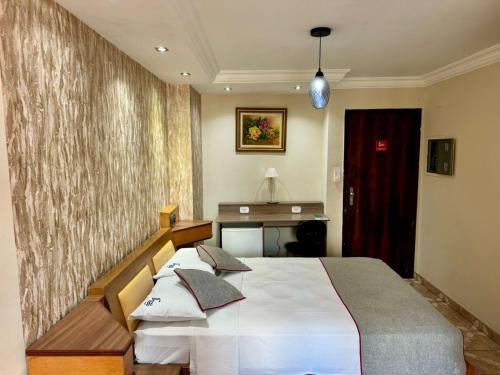 Vila Buarque Hotel | San Francisco Plazza Hotel