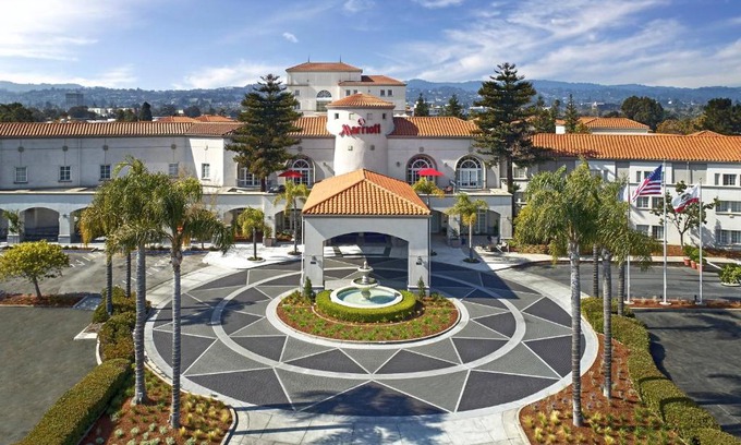 Central San Mateo Hotel | San Mateo Marriott San Francisco Airport