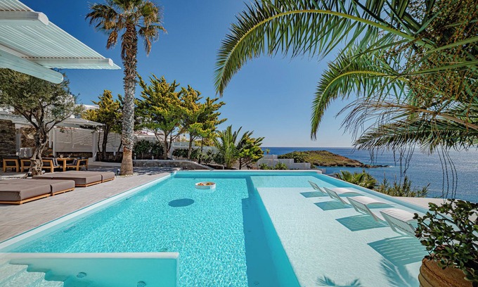 Agios Ioannis Villa | Sanarte villa 2, 5br w/private pool and sea view!