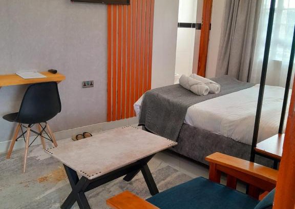 Biashara Apartment | Sandalwood Suites Nakuru - Studios & One Bedroom Suites