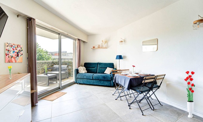 Cros-de-Cagnes Apartment | Sandaya - 10min à pied de la Plage