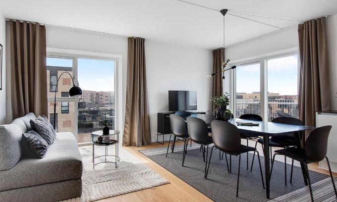 Orestad Apartment | Sanders Arena - Chic Three-Bedroom Apartment Close to Metro Station