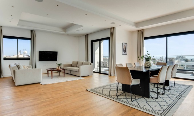 Limassol Apartment | Sanders Crystal 1 - Top 4-Bdr Apt w Shared Pool